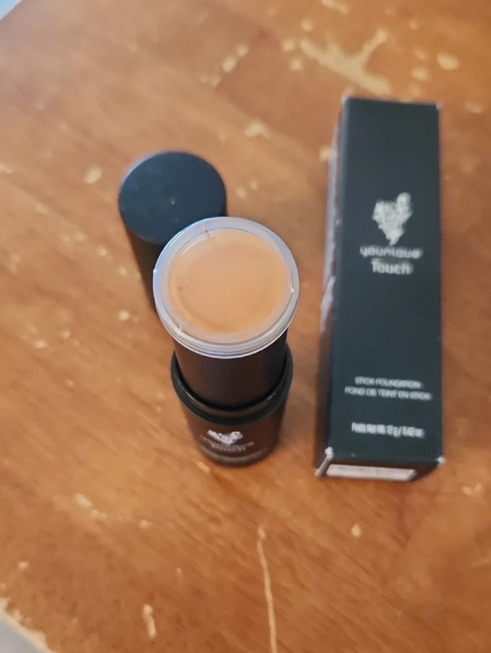YOUNIQUE TOUCH Stick Foundation Shade Cashmere NIB Unused